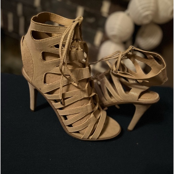Hot high heel gladiator by Kenneth Cole - Picture 5 of 7